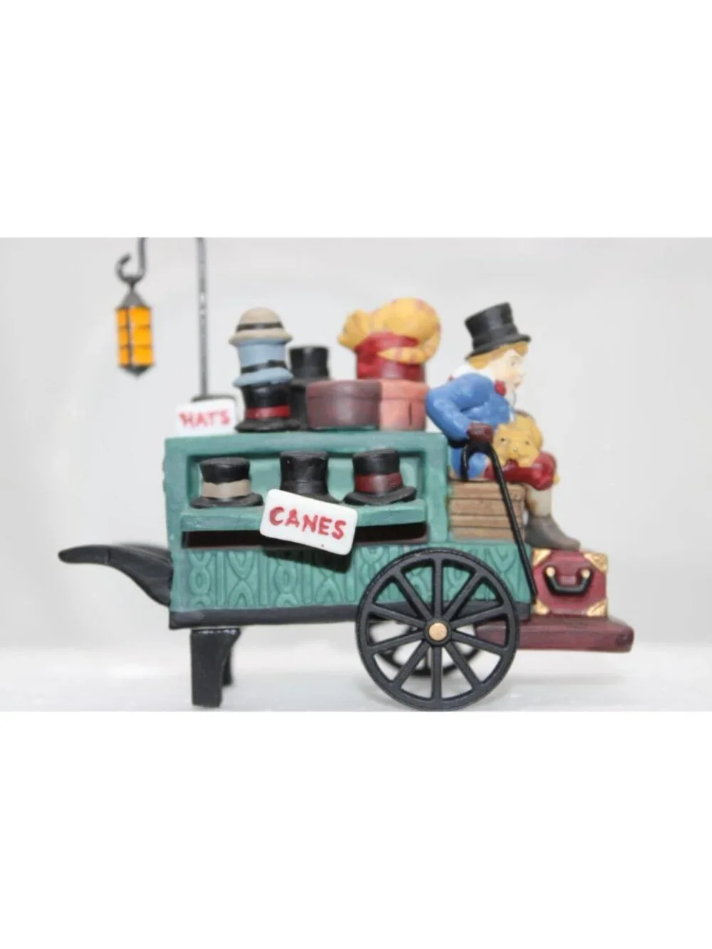Dept 56 Dickens Village - Chelsea Market Hat Monger & Cart